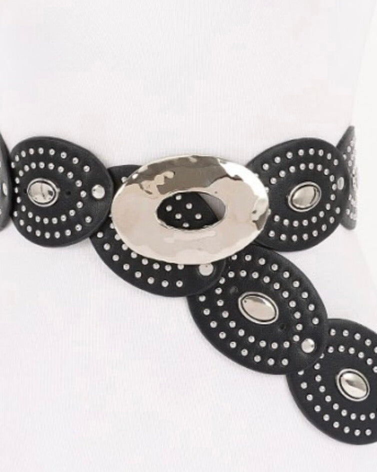 Buckle Studded Belt